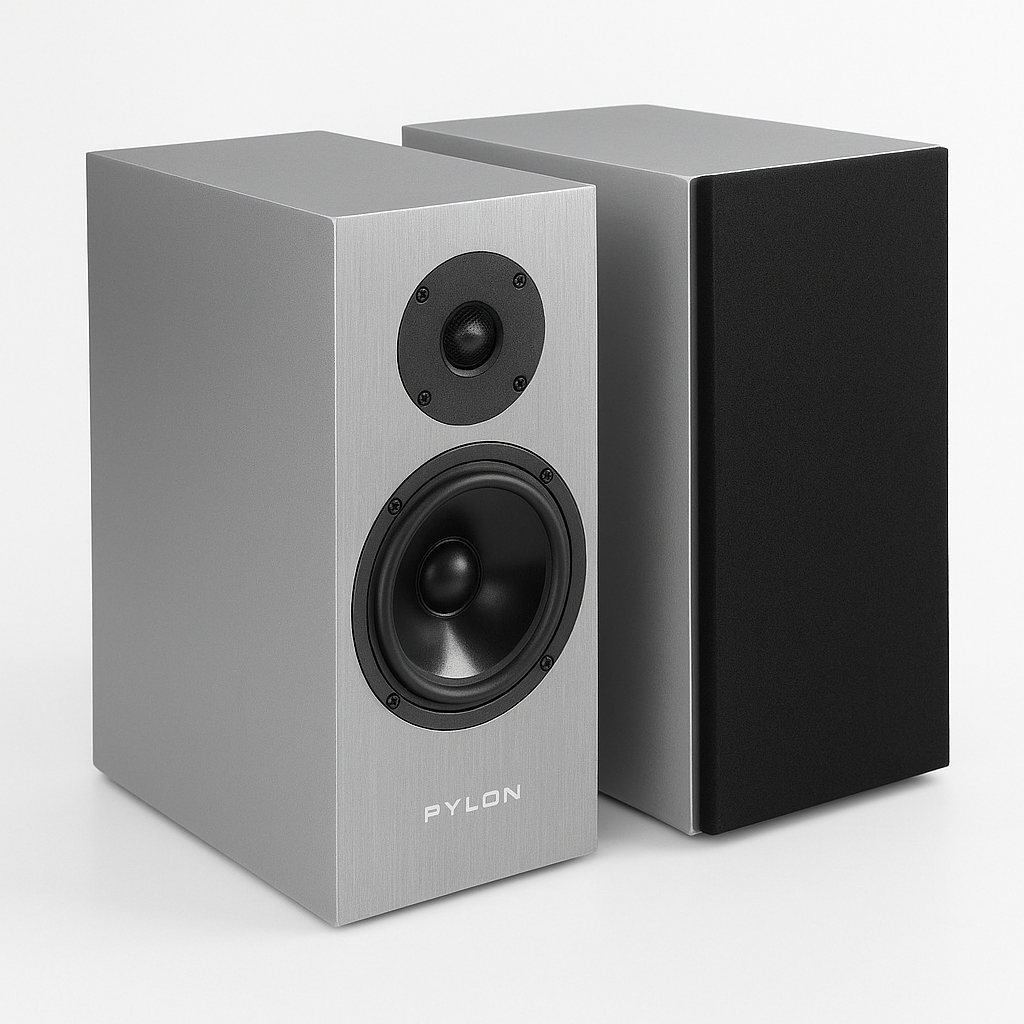 Pylon Audio Diamond 18 (Like new) Bookshelf Speakers