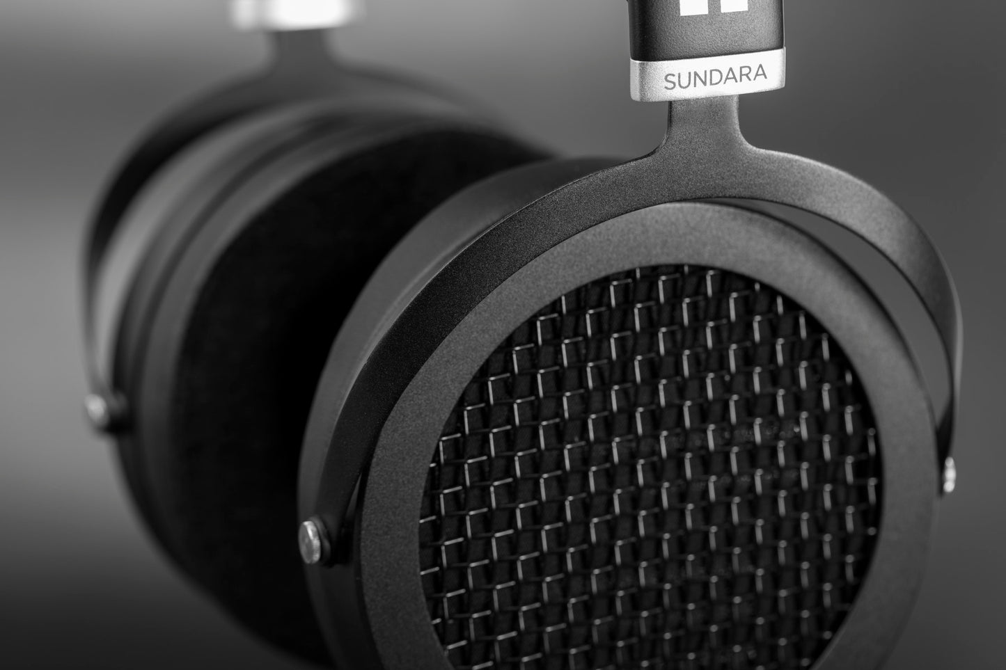 Hifiman Sundara (Like New) Planar Over-ear Headphones with Open-back