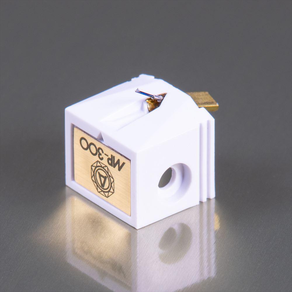 Nagaoka JN-P300 Replacement Stylus for Turntable Phono Cartridge