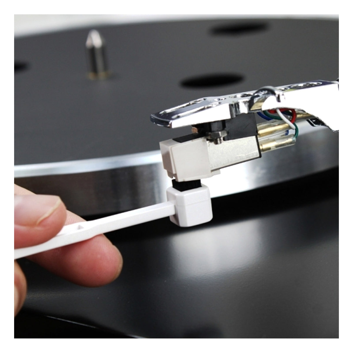 TESLA Static-Off Carbon Fiber Stylus Brush White