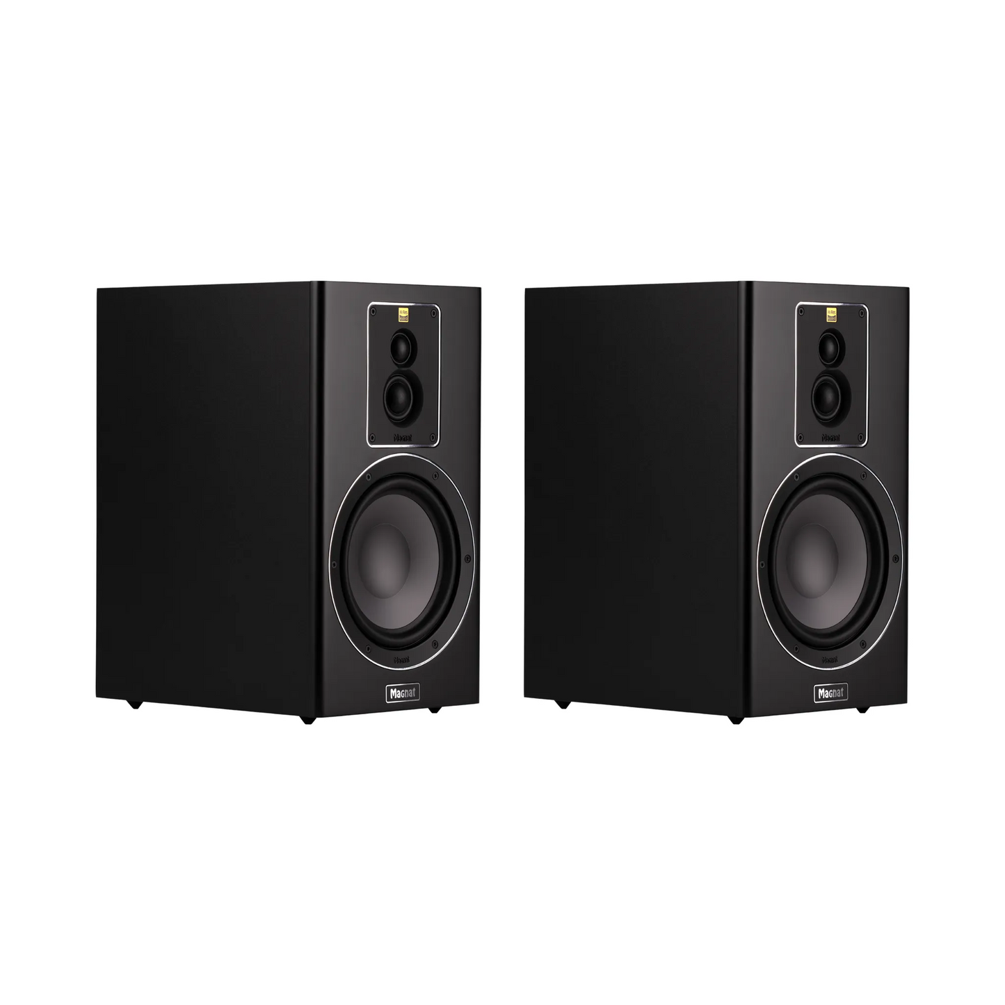 MAGNAT Signature 603 Bookshelf Speakers (1 pair)