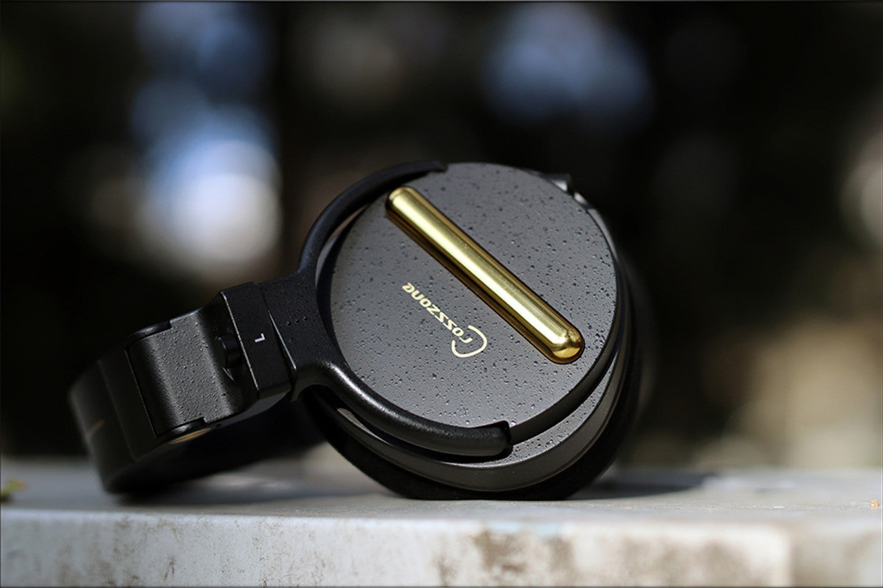 Crosszone CZ-10 (Like New) Enhanced - Real Sound Closed Dynamic Over-Ear Headphones