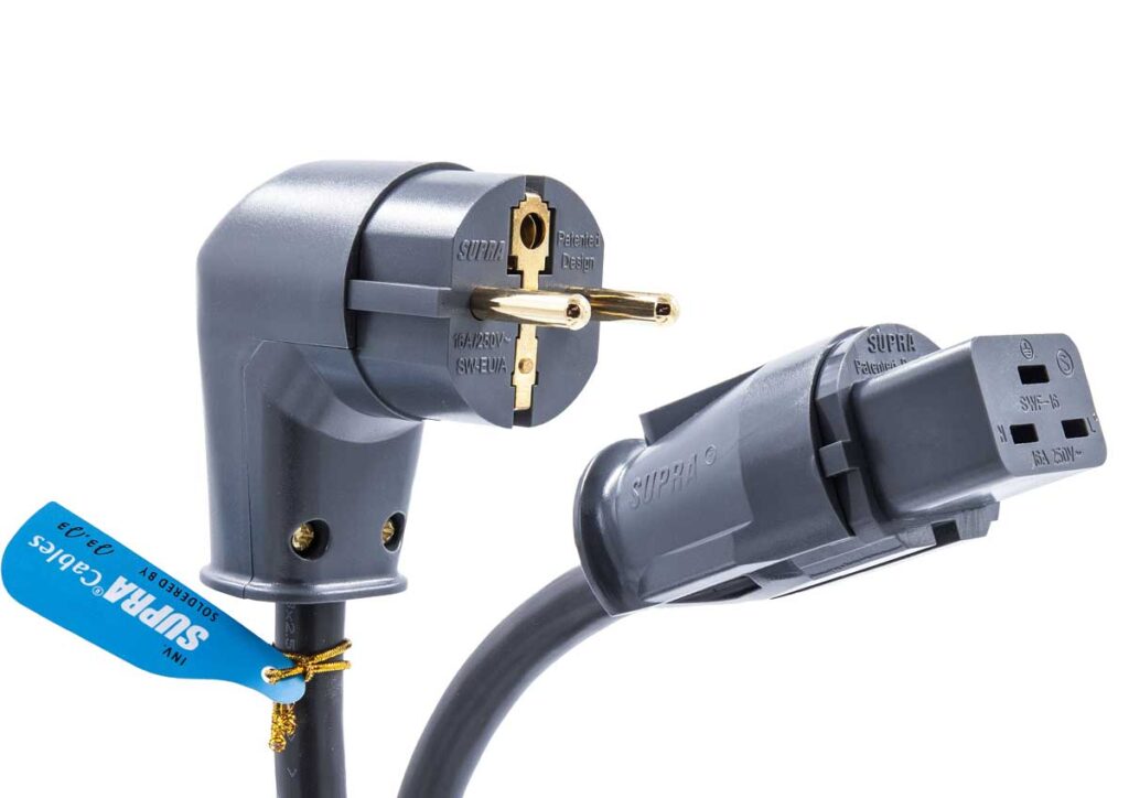 Supra Lorad 2.5 SPC CS-EU 16A Angled Mains Power Cable 1m