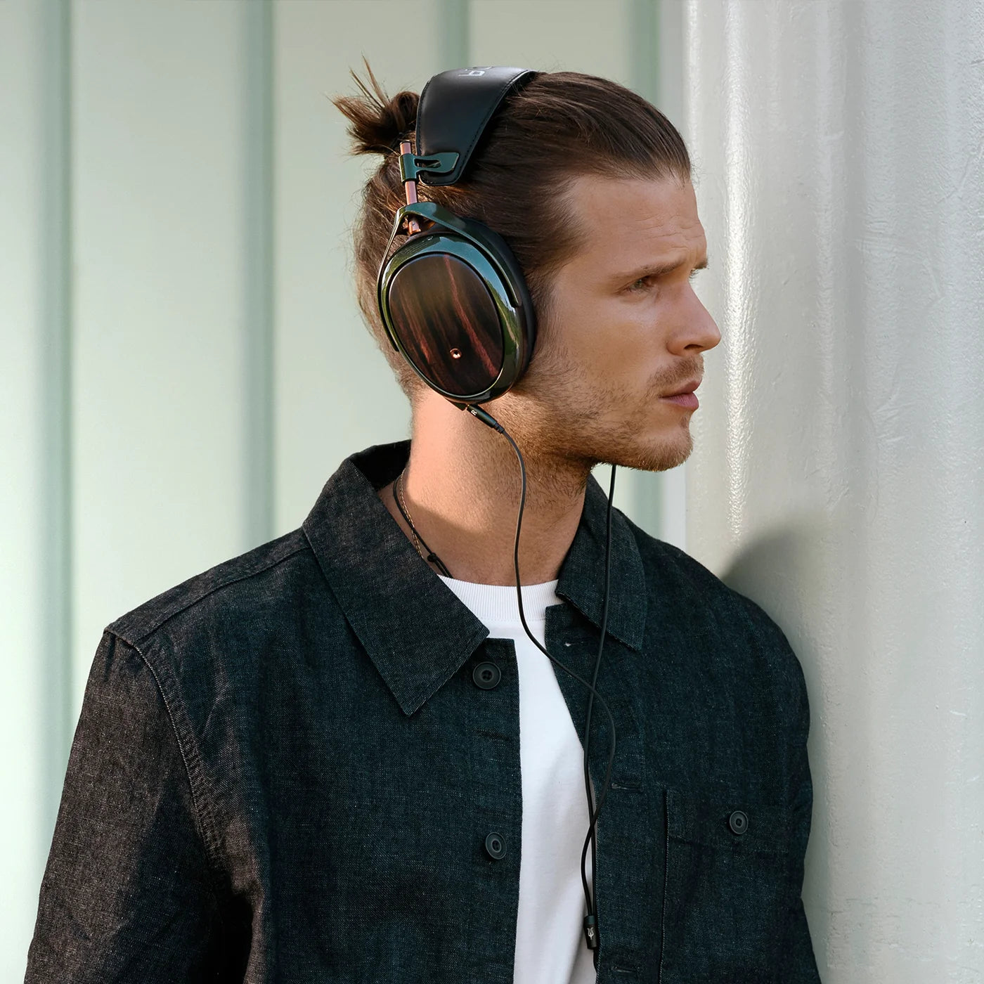 MEZE AUDIO STRADA Closed-Back Dynamic Headphones