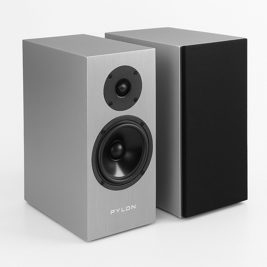 Pylon Audio Diamond 18 (Like new) Bookshelf Speakers