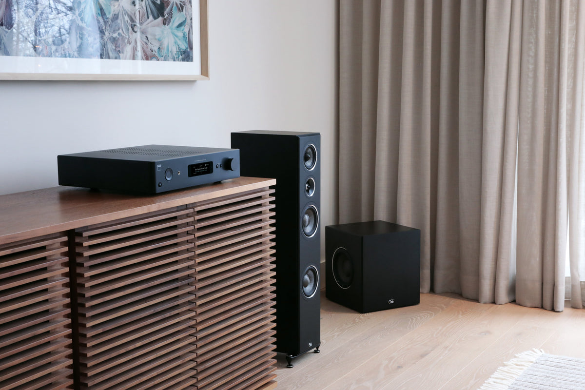 NAD C 379 HybridDigital DAC Amplifier