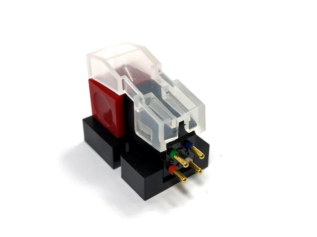 Nagaoka MP-100 Turntable Cartridge with Nagaoka AM-801 stylus cleaner