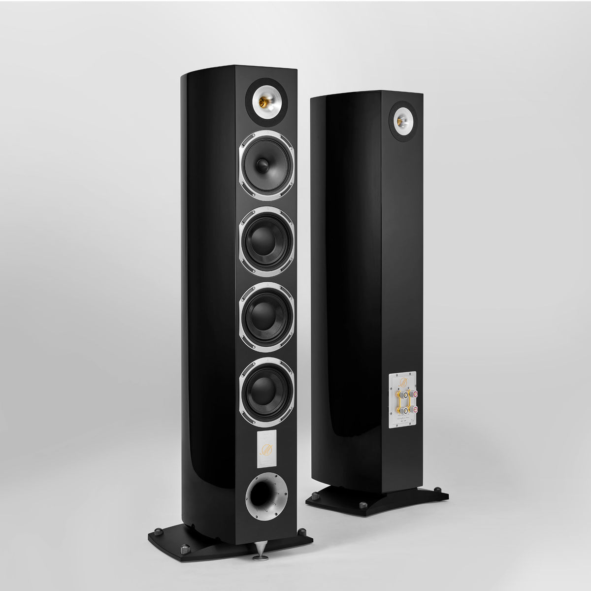 Triangle Magellan Quatuor 40th Space Black - pair